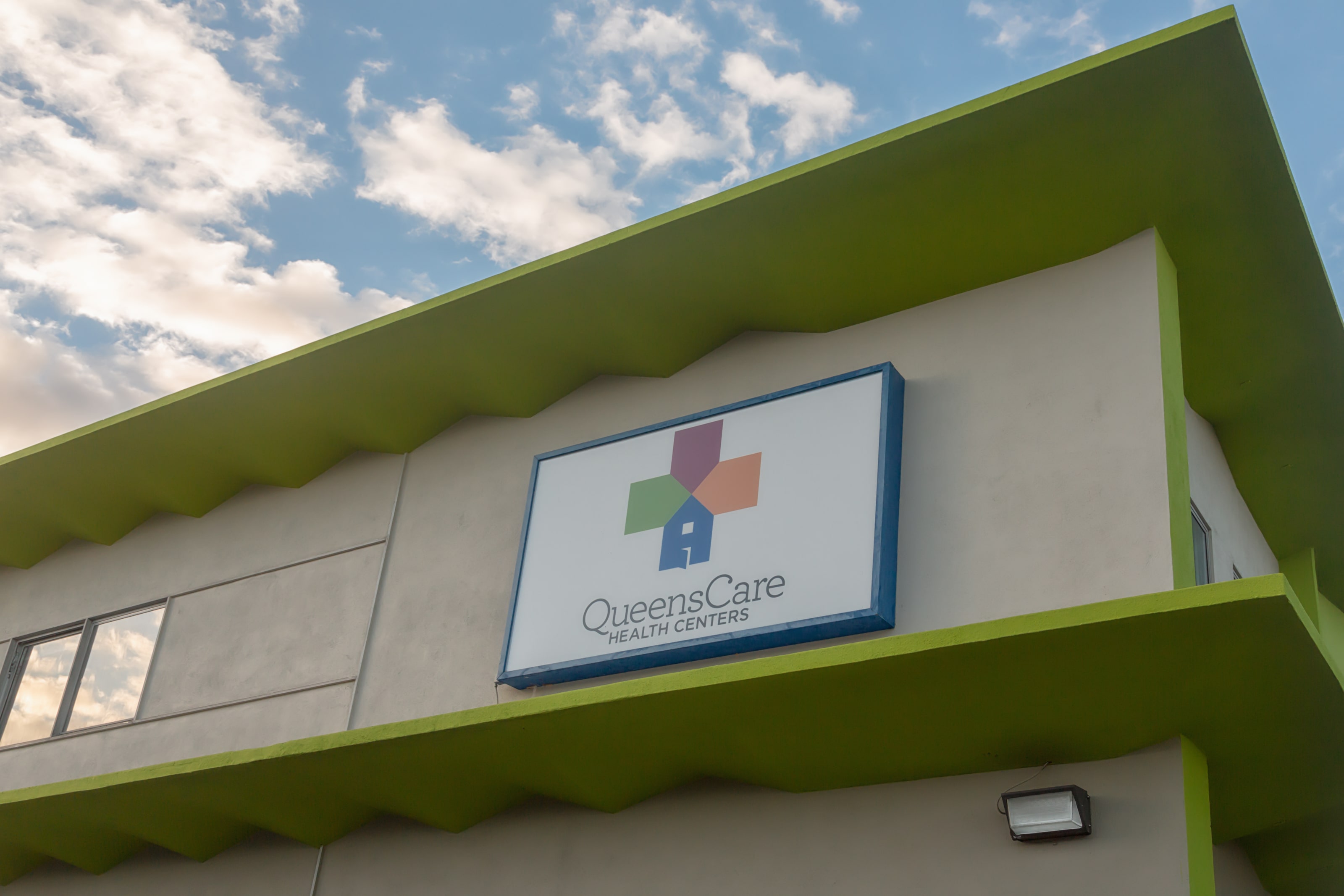 Queenscare Family Clinics Echo Park