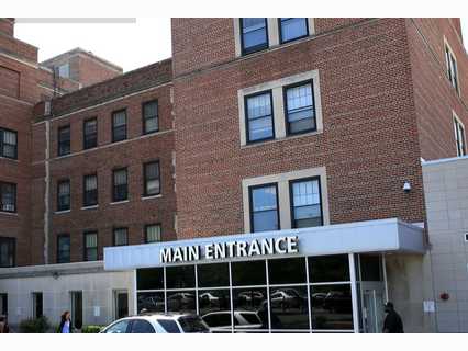 Roseland Community Hospital